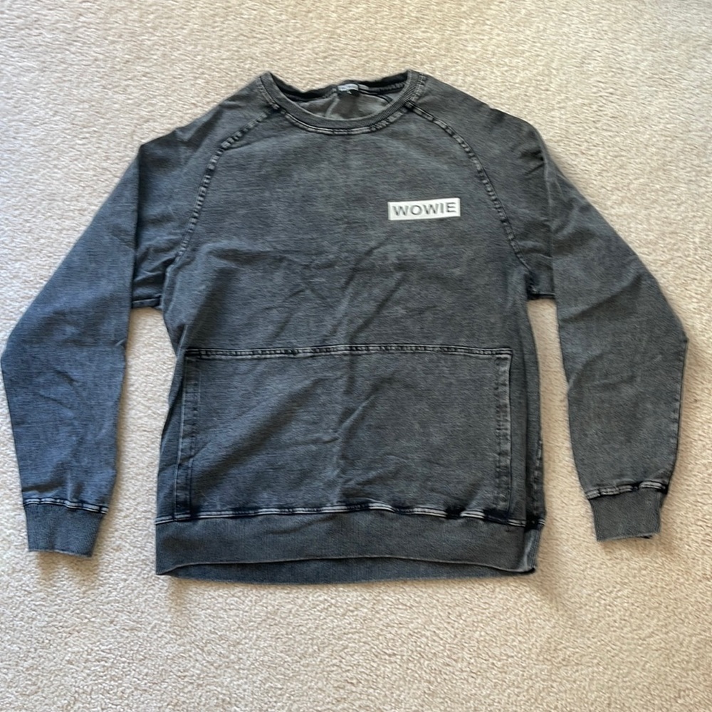 Wowie Acid Washed Crewneck